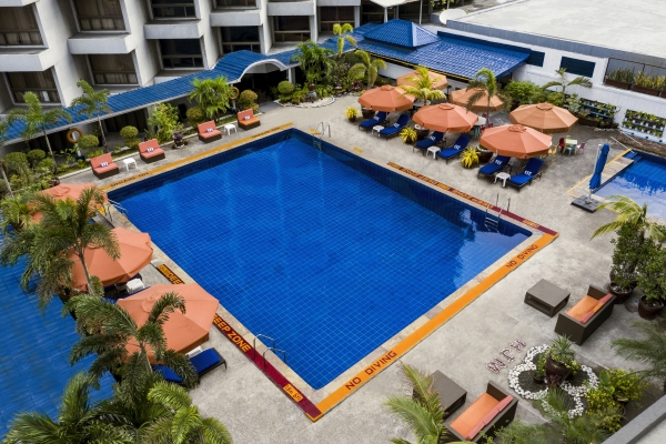 Hotel Jen Manila formerly Traders Hotel Manila (Pasay City)